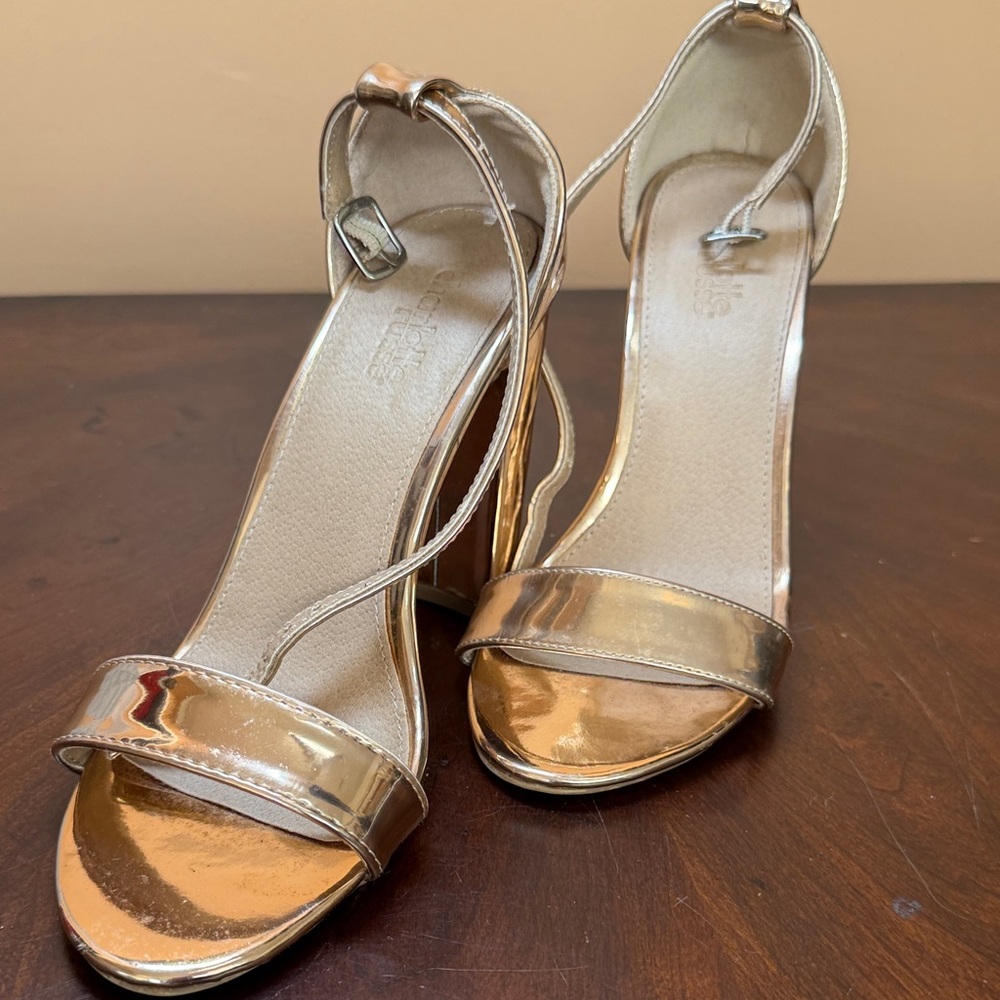 Chic Gold Strappy Heels for Women